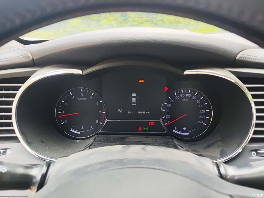 Kia K5, 2014 8
