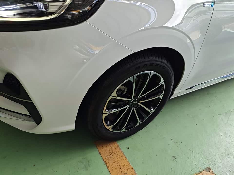 Roewe iMAX8 Roewe iMAX8