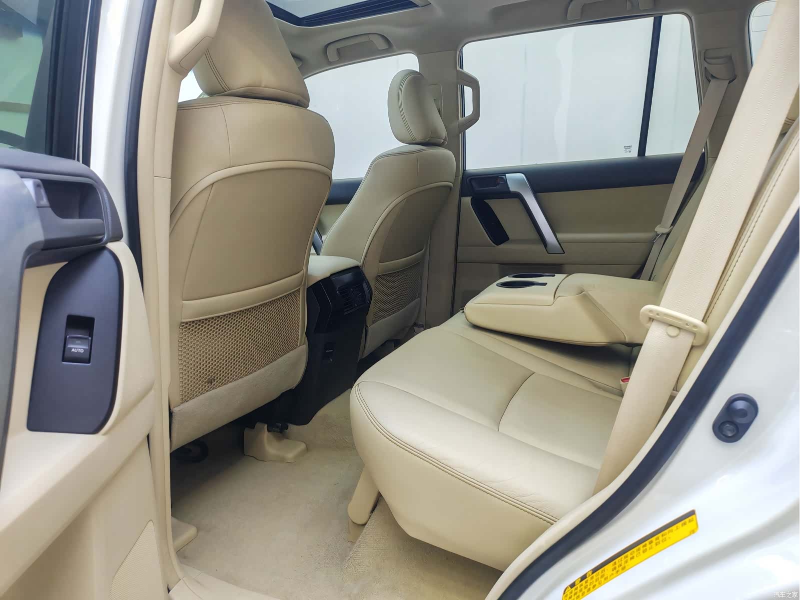 Toyota Prado, 2017 13