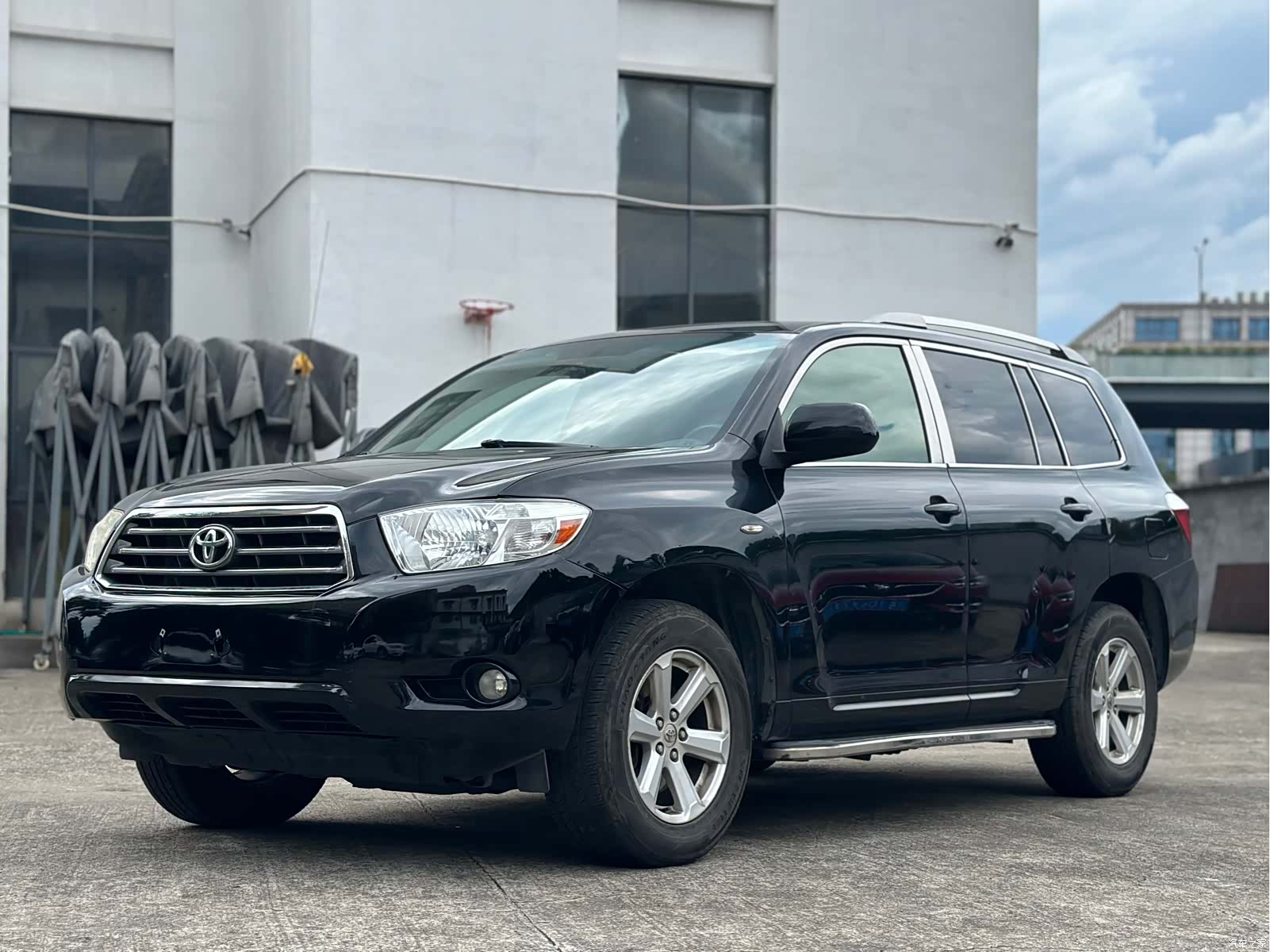 Toyota Highlander, 2011 1