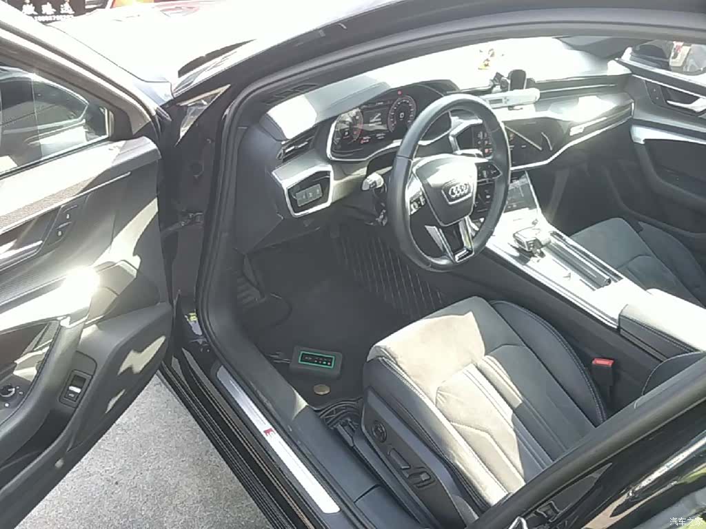 Audi A6L, 2022 16