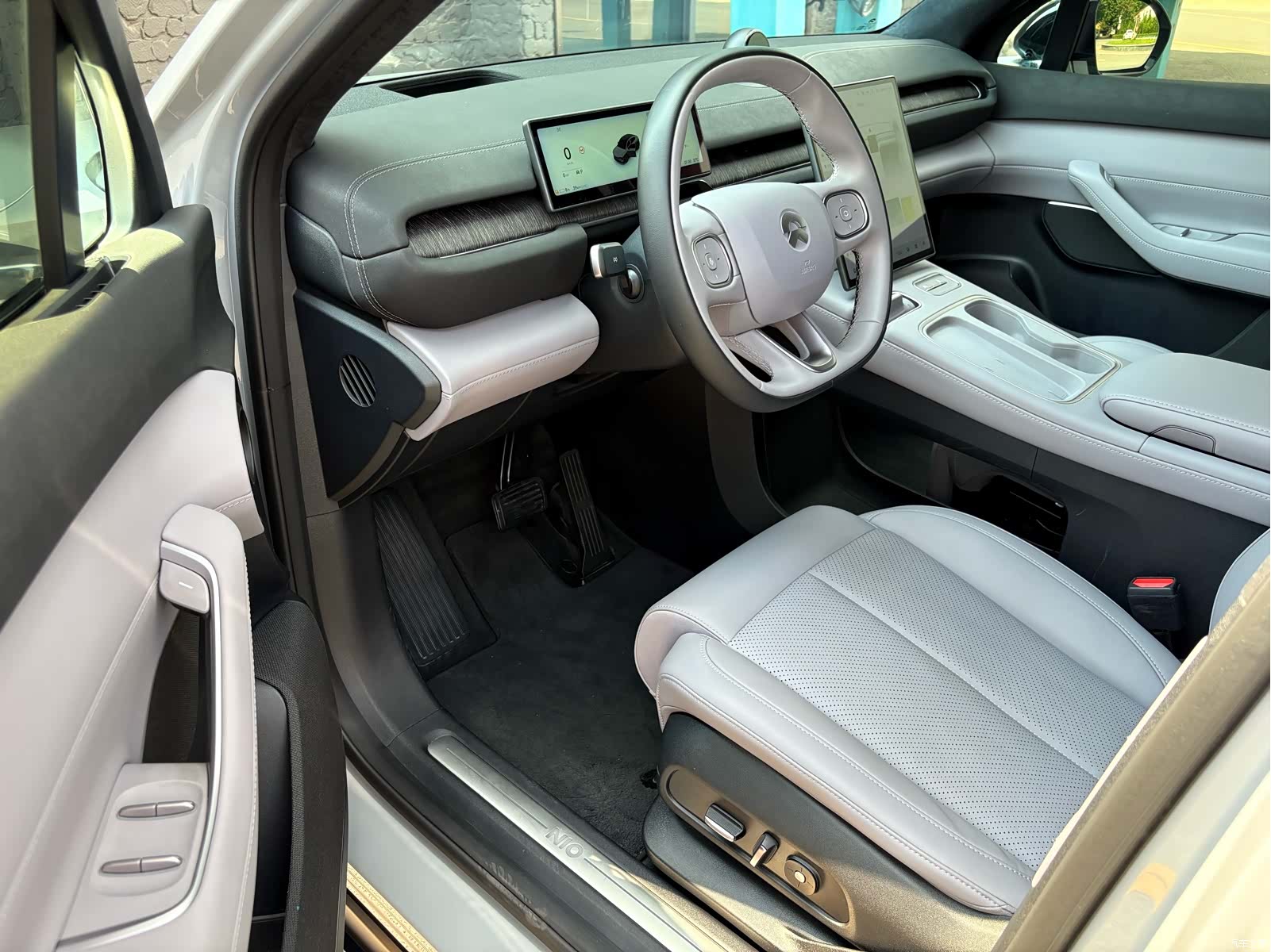 NIO EC6, 2023 7