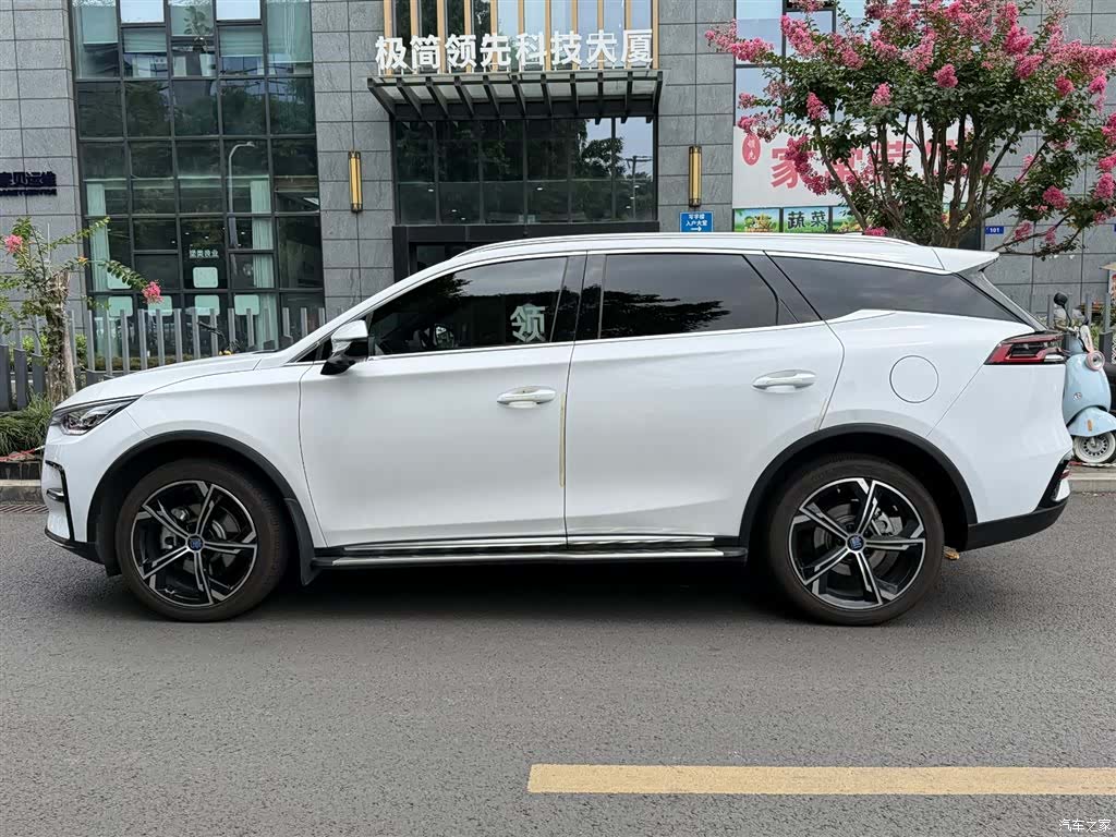 BYD Tang, 2022 3
