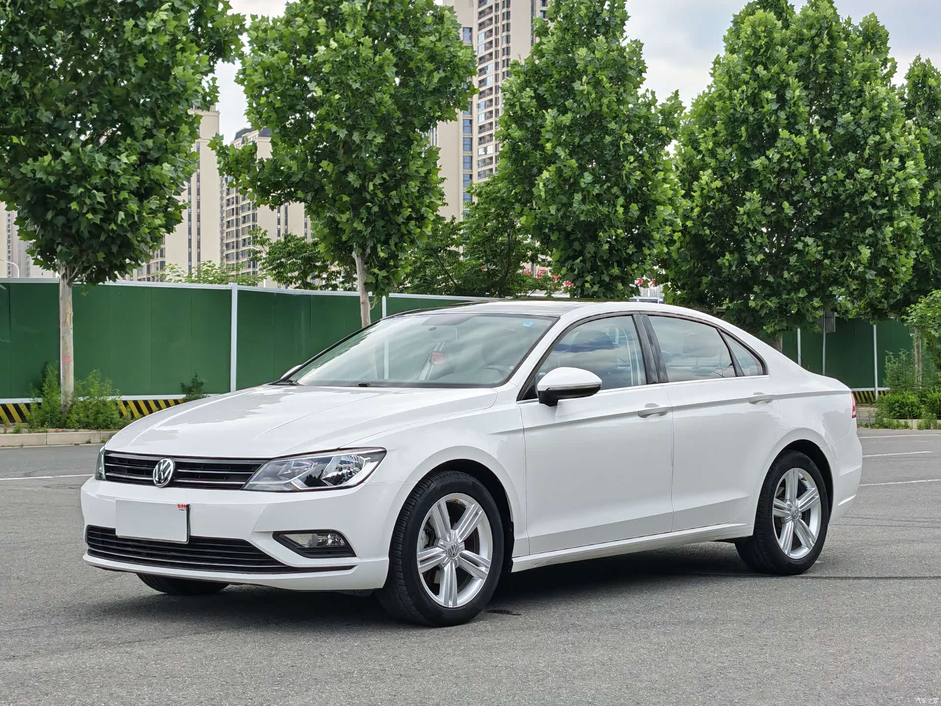 Volkswagen Lamando