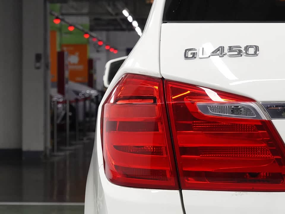 Mercedes-Benz GL grade