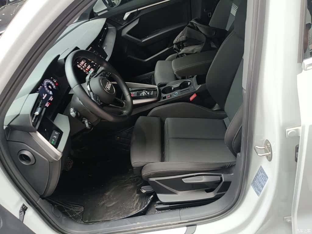 Audi A3, 2023 11