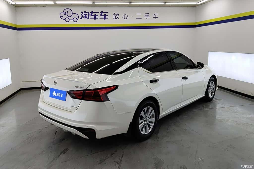 Nissan Teana, 2019 3