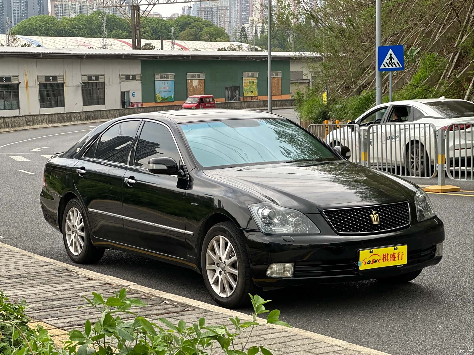 Toyota Crown, 2007 3