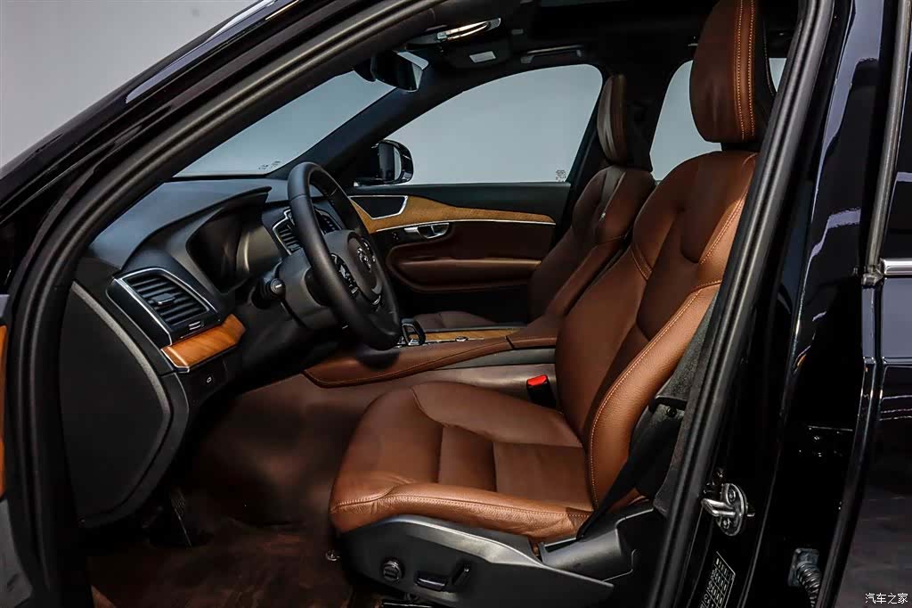 Volvo XC90, 2024 9