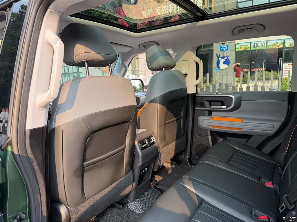 BAIC BJ40, 2025 11