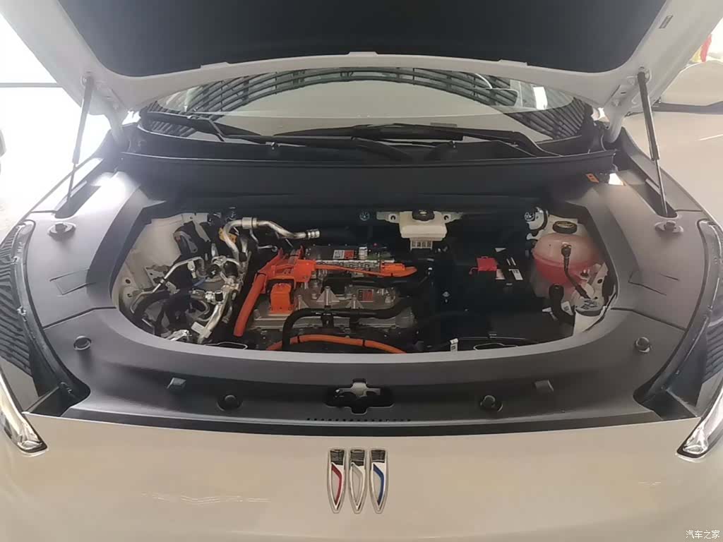 Buick E5, 2025 20