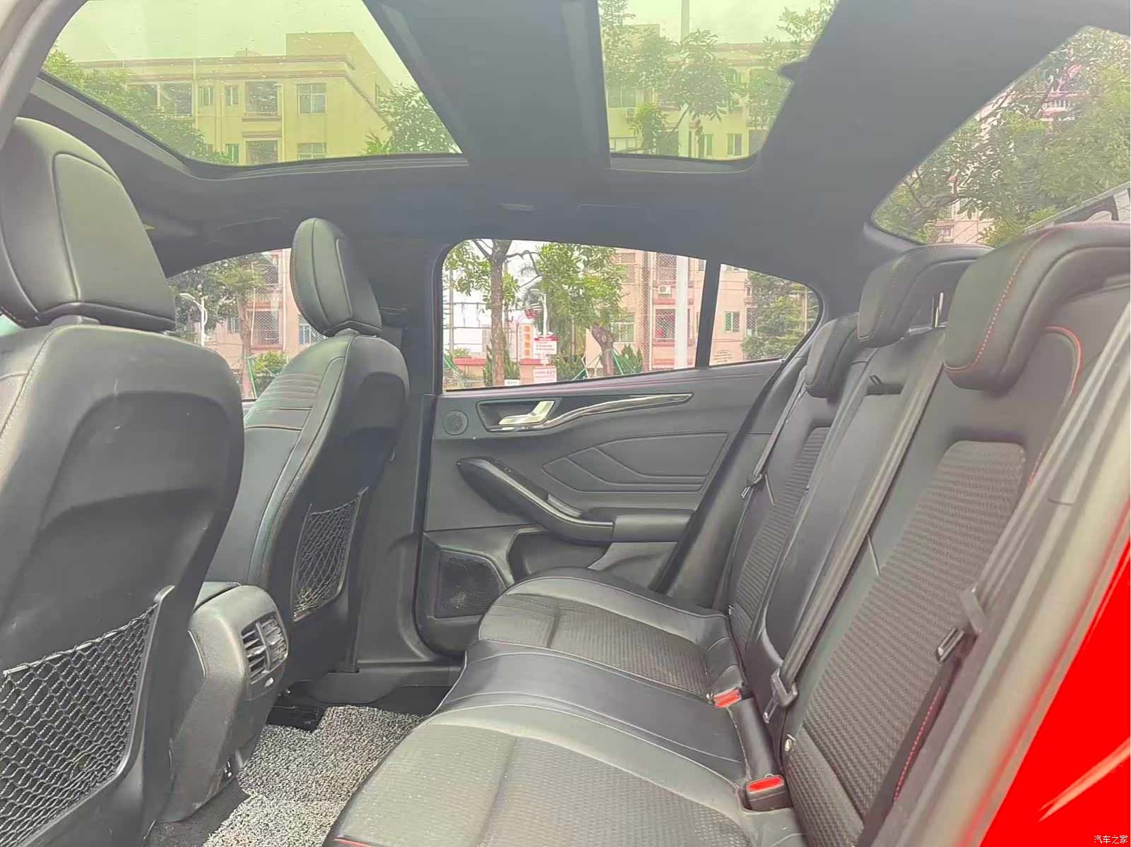 Ford Focus, 2021 7
