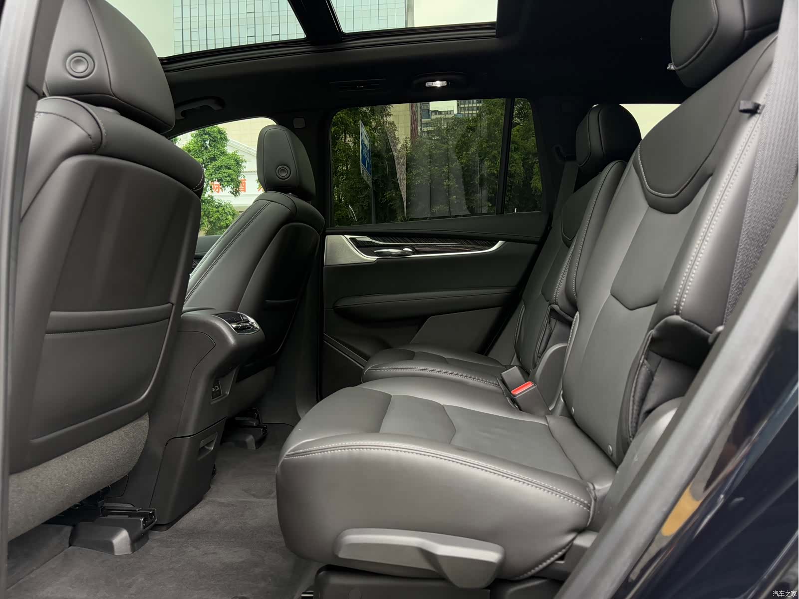 Cadillac XT6, 2022 11