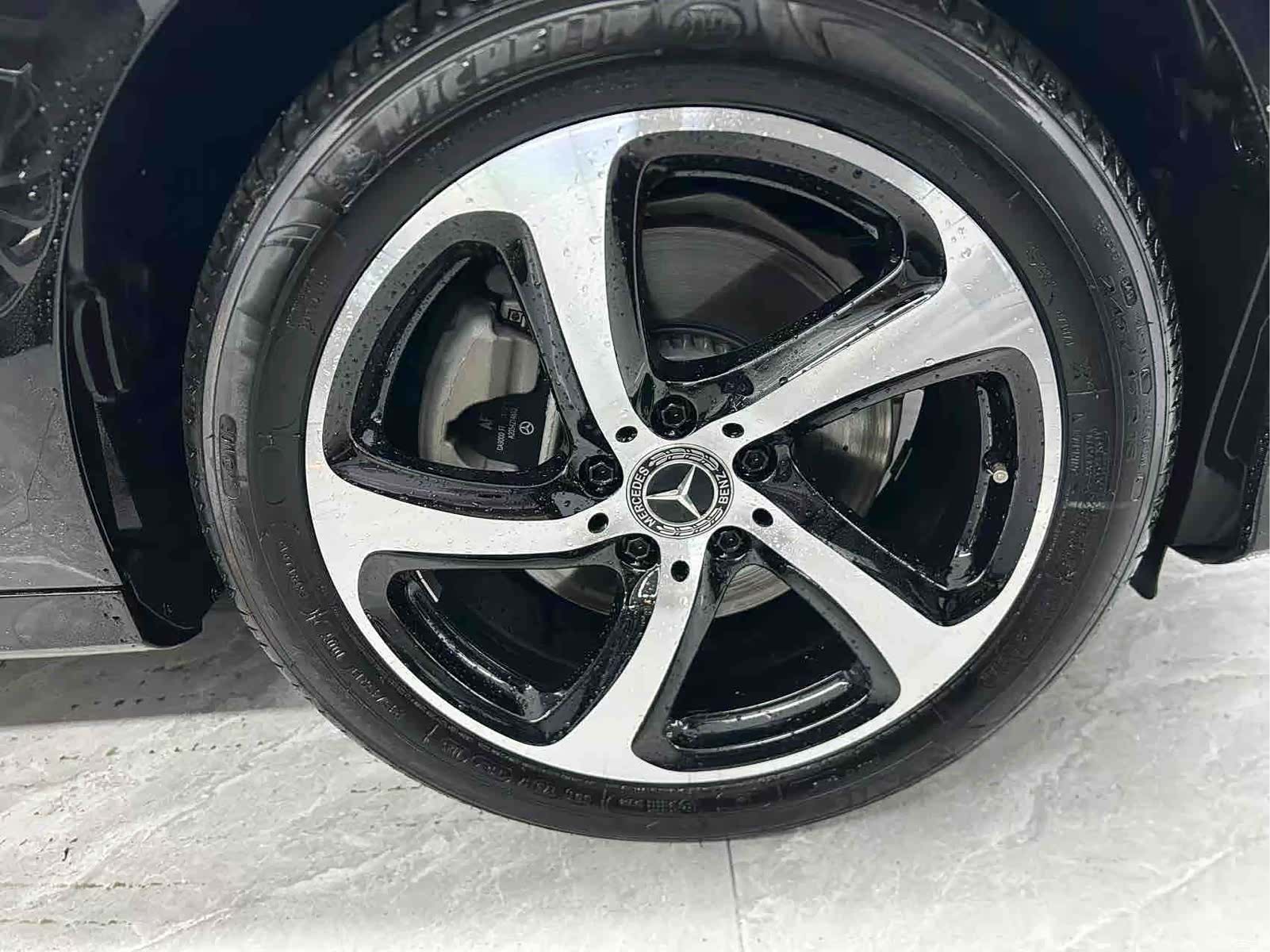 Mercedes-Benz E-Class, 2018 23