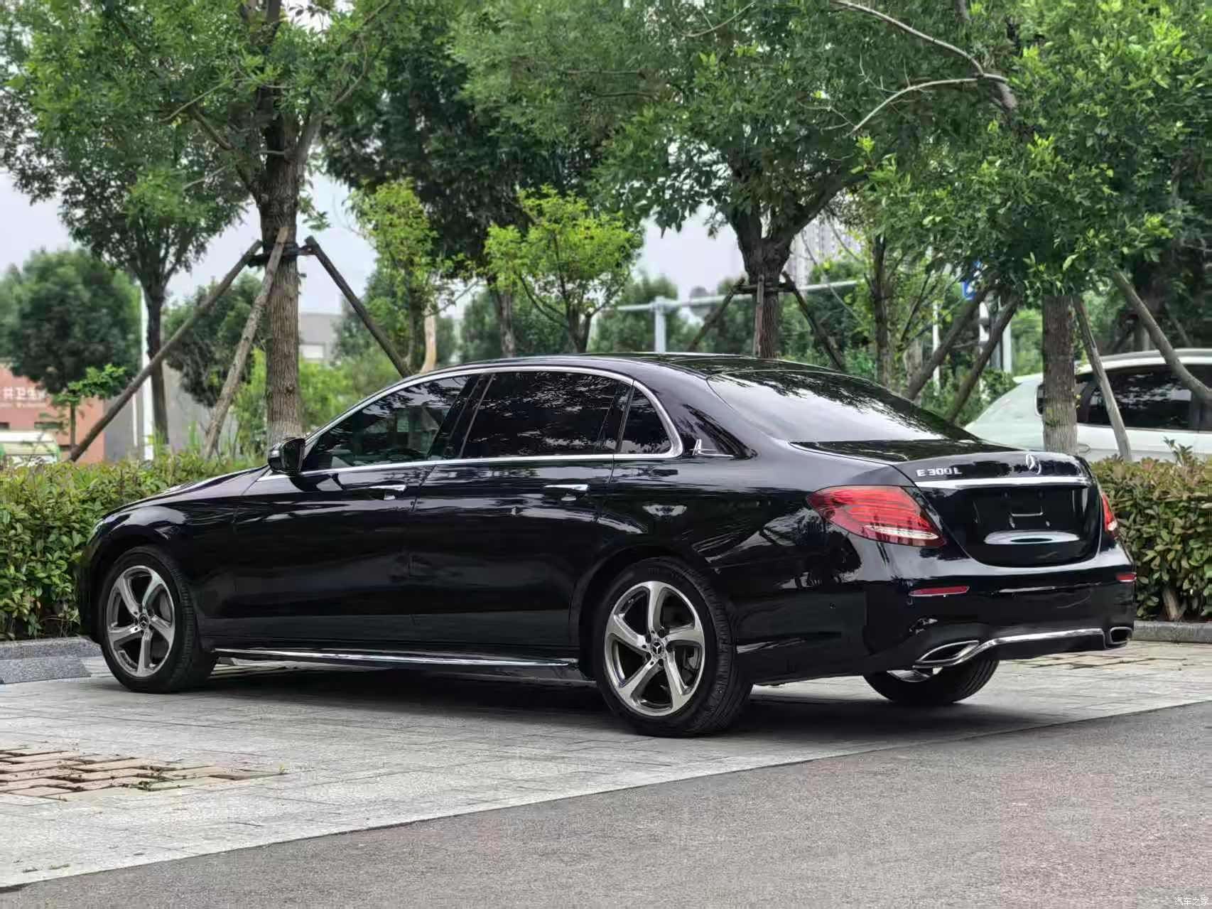 Mercedes-Benz E-Class, 2019 12