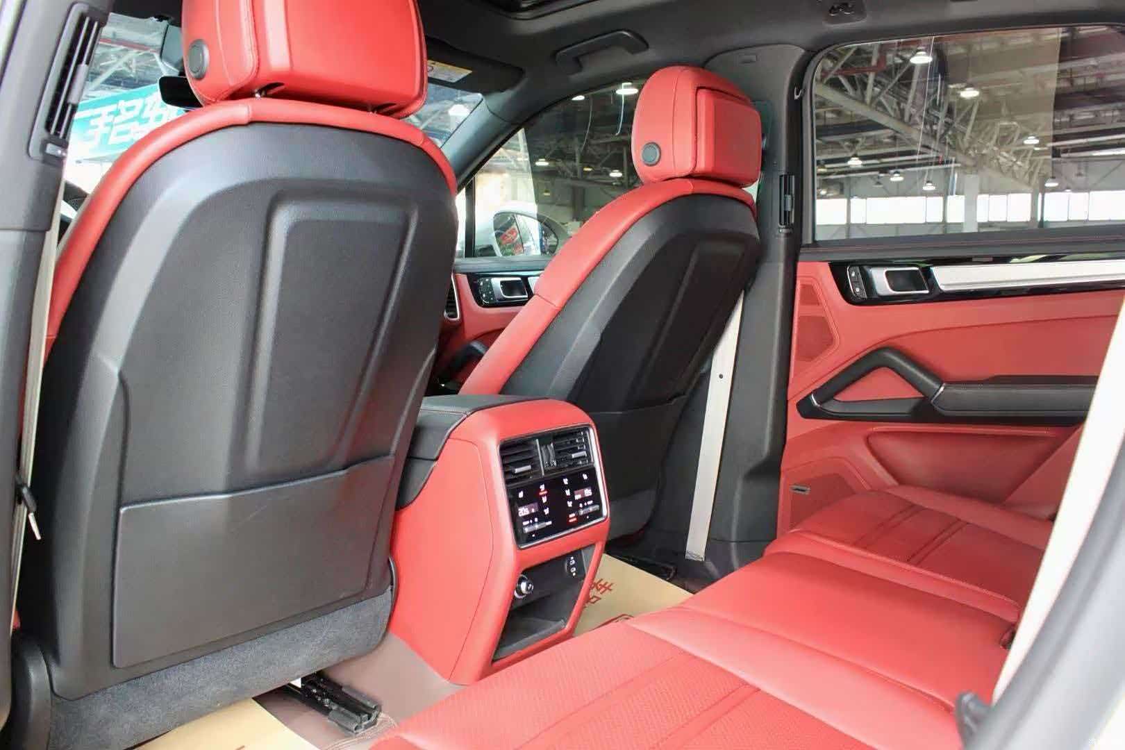 Porsche Cayenne, 2023 7