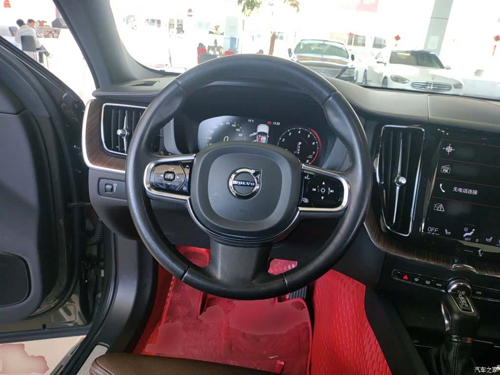 Volvo XC60, 2021 7