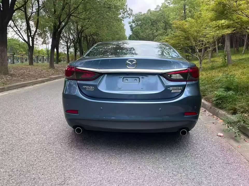 Mazda Atez