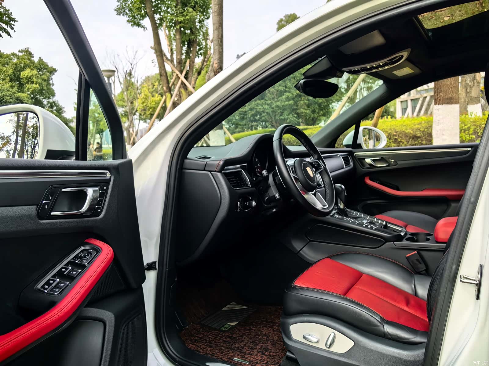 Porsche Macan, 2016 8