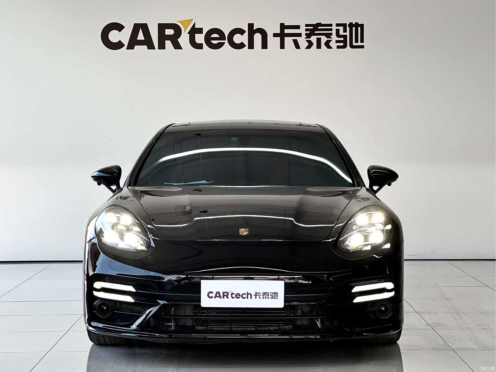 Porsche Panamera, 2012 4