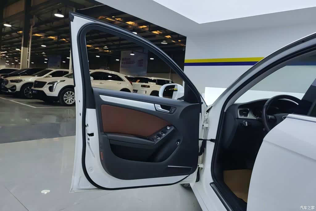 Audi A4L, 2016 7