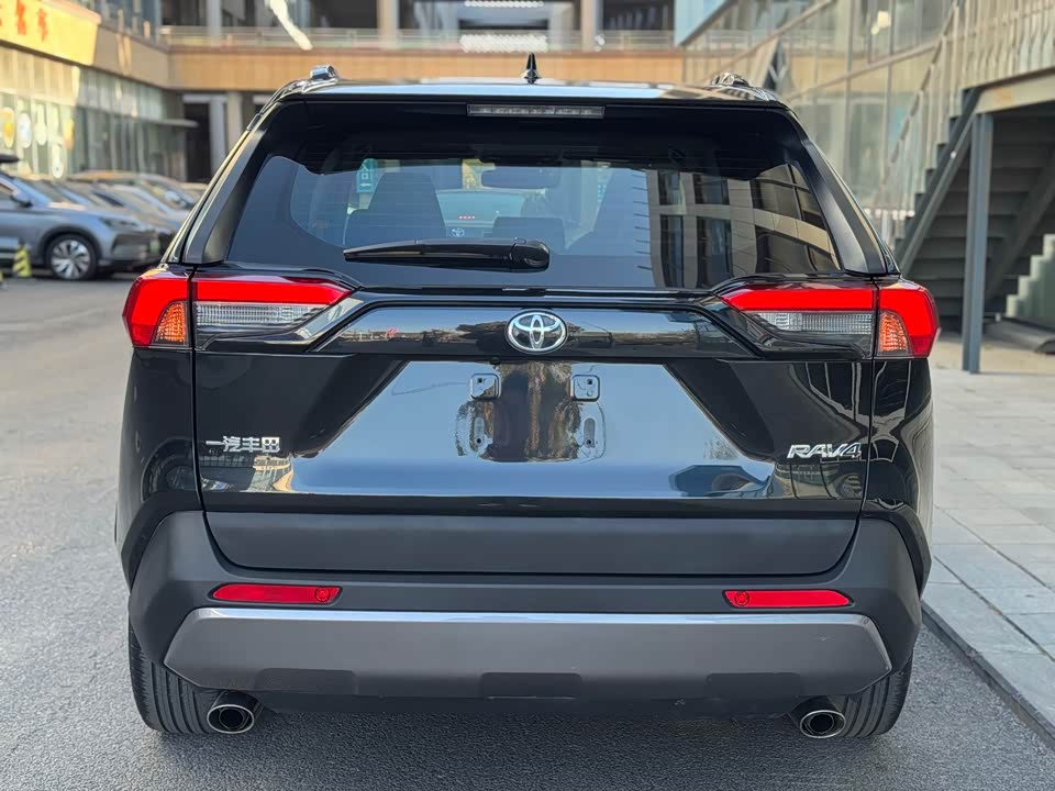 Toyota RAV4 Rongfang
