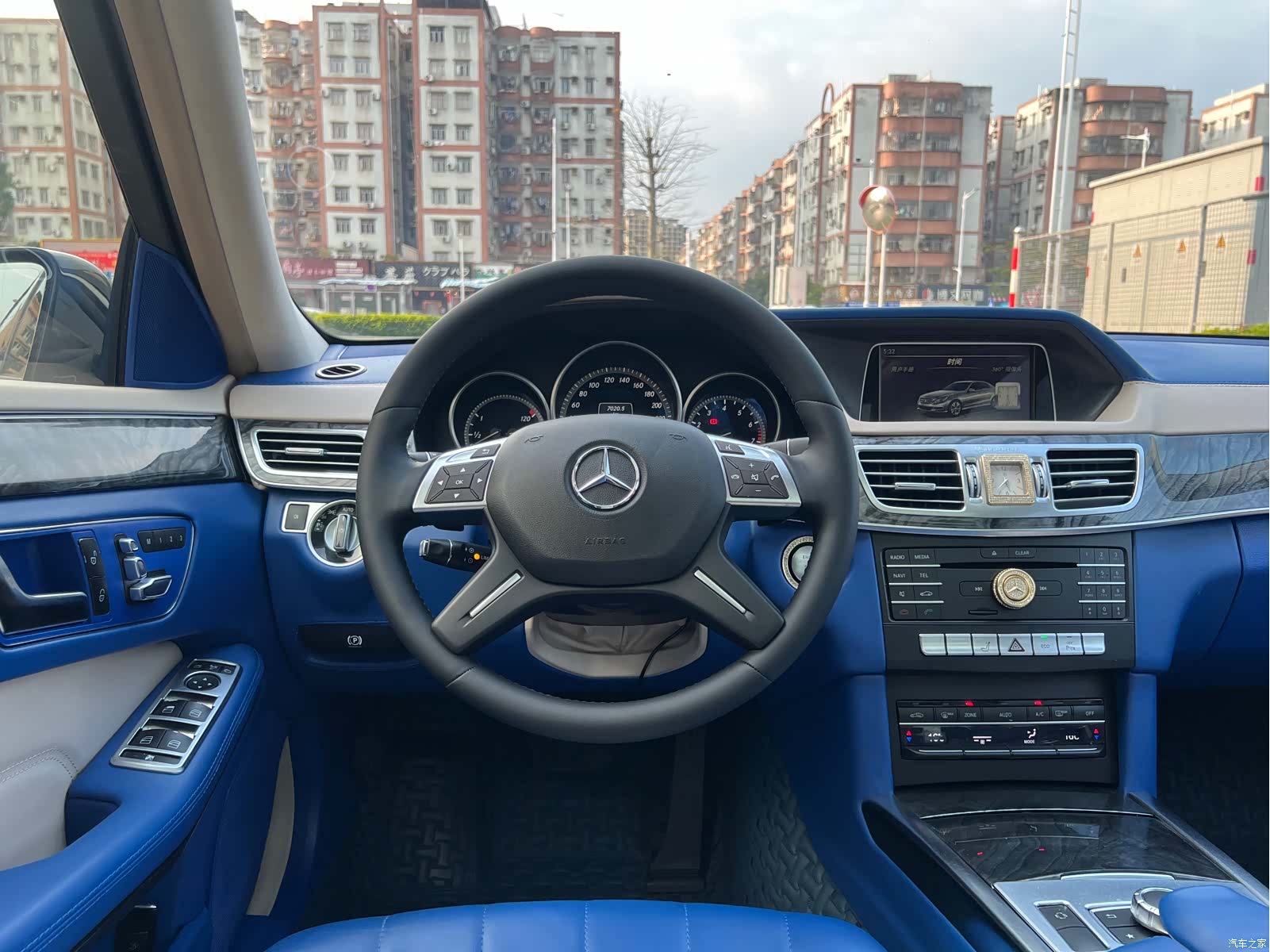 Mercedes-Benz E-Class, 2016 21