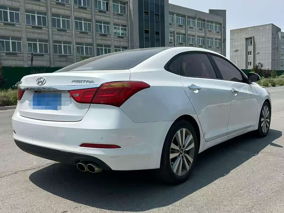 Hyundai Name picture