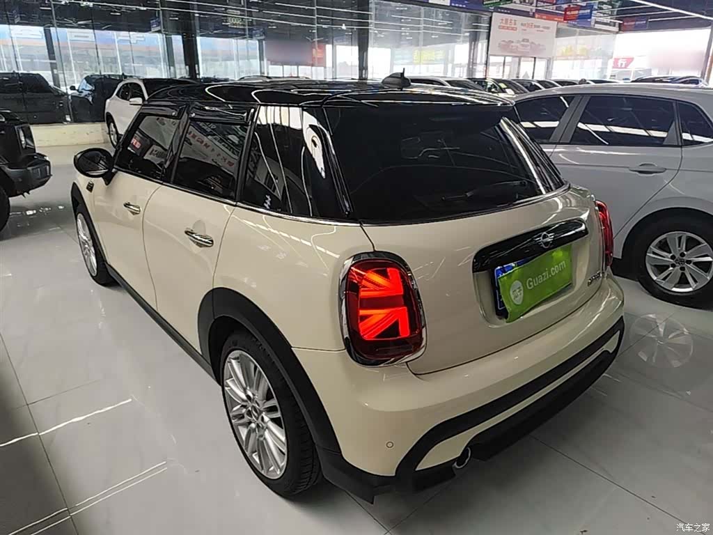 Mini Cooper, 2022 все фото