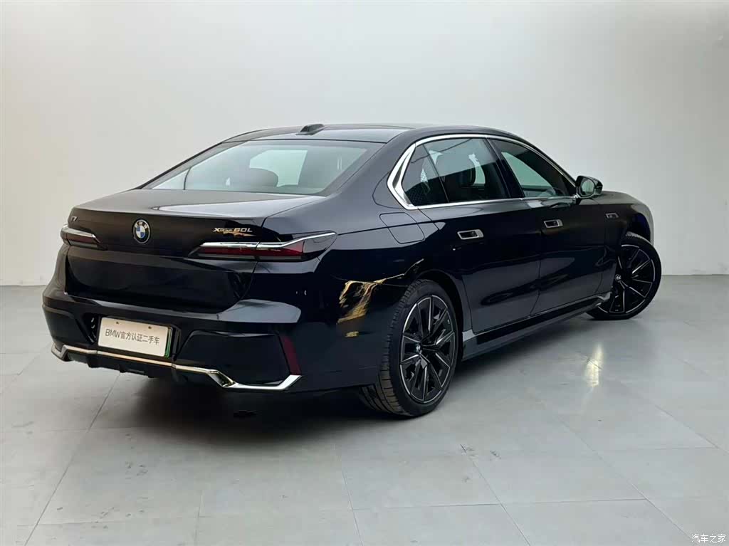 BMW i7, 2023 4