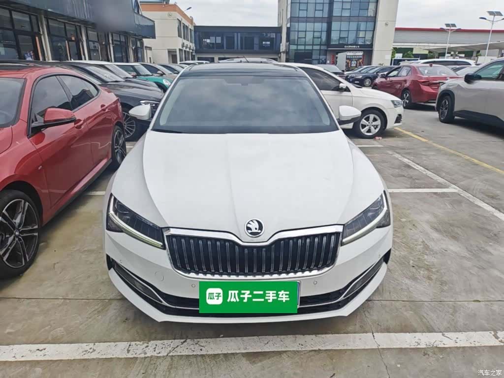 Skoda Superb, 2024 3