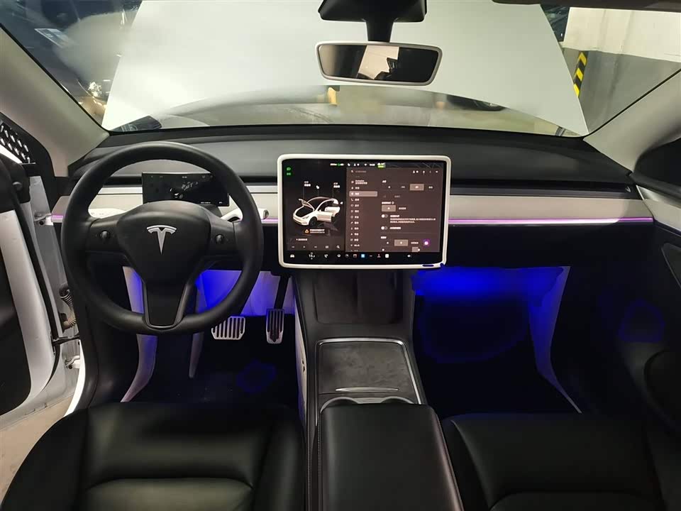 Tesla Model Y Tesla Model Y