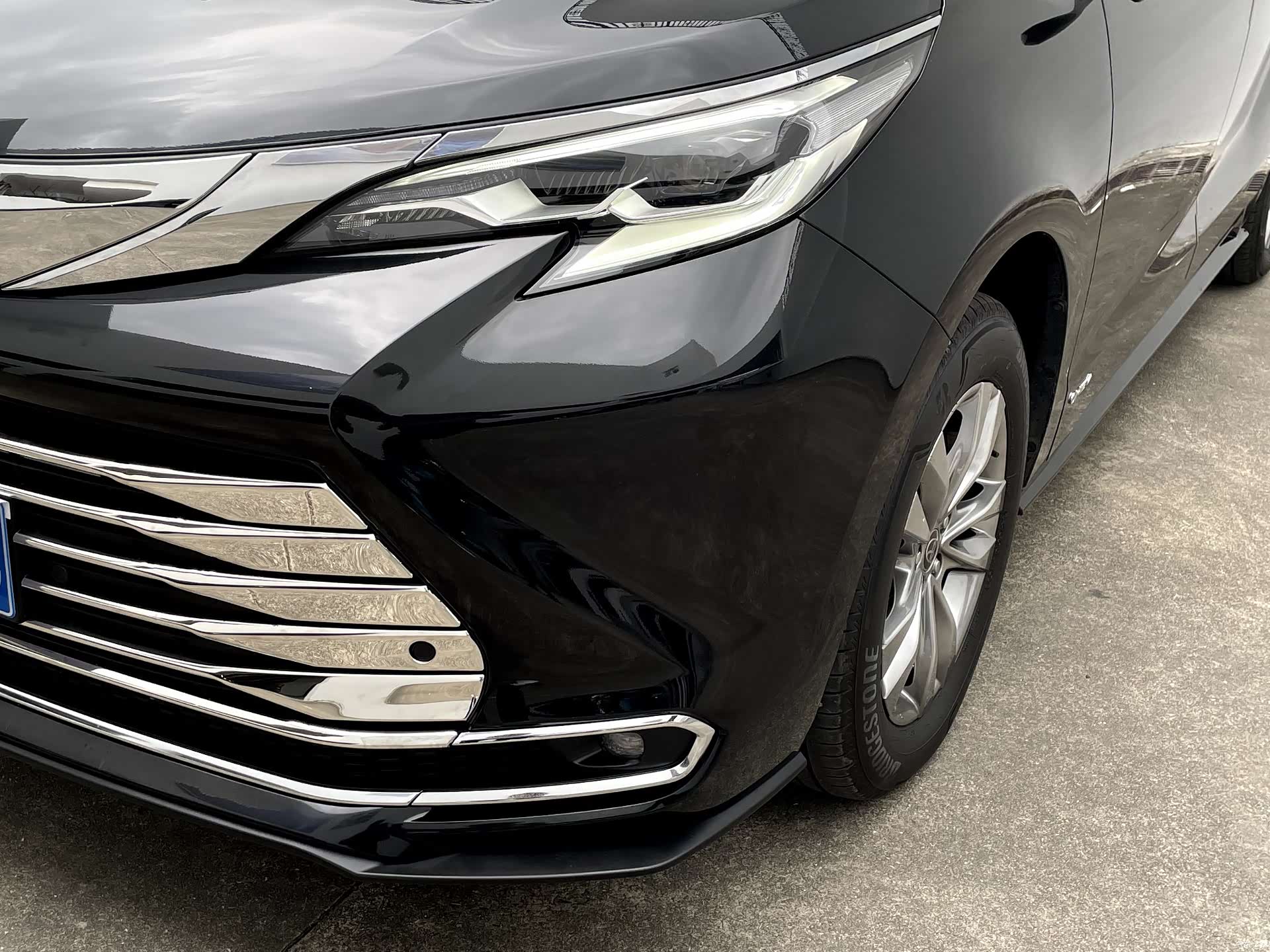 Toyota Sienna, 2025 все фото
