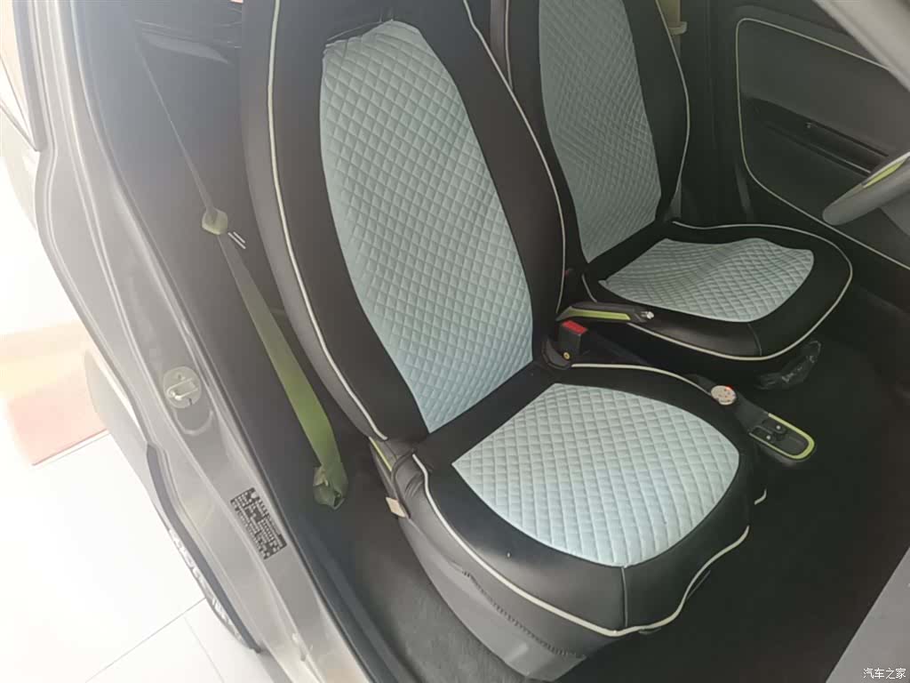 Wuling E100, 2019 25