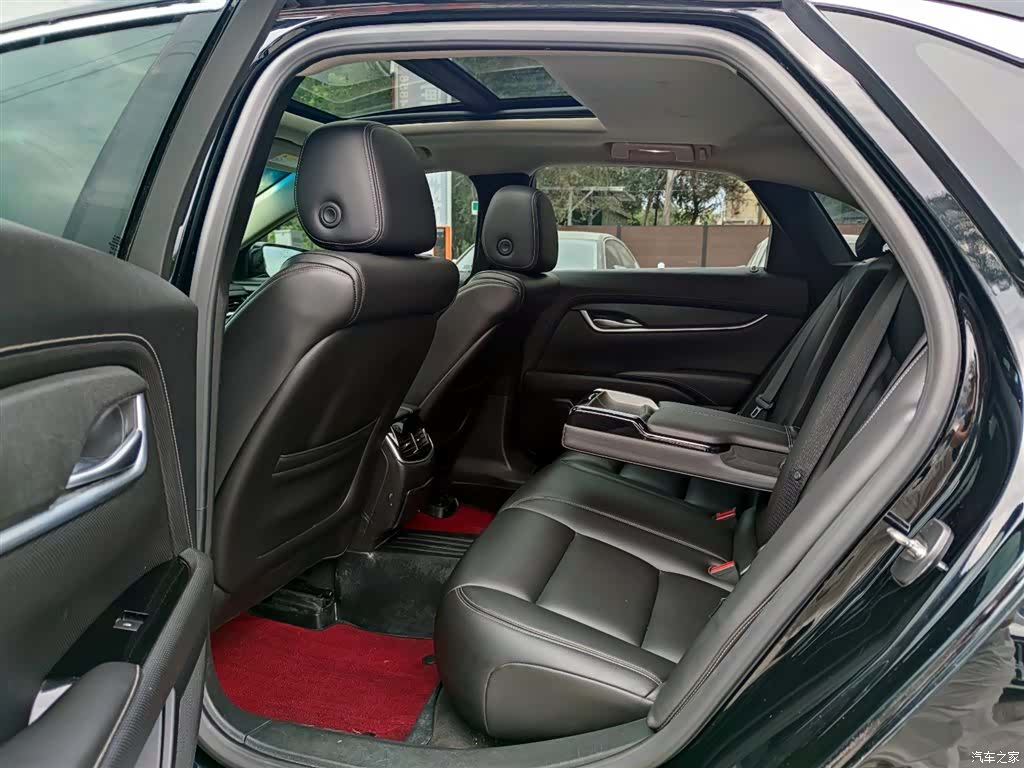 Cadillac XTS, 2018 10