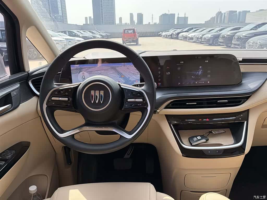 Buick GL8, 2025 8