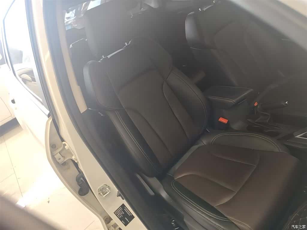 Changan CS15, 2020 25