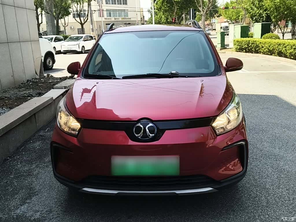 BAIC EC5, 2019 3