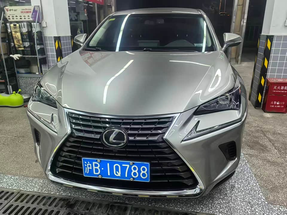 Lexus NX