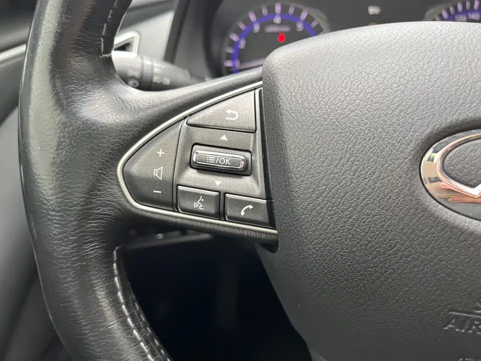 Infiniti Q50L Infiniti Q50L