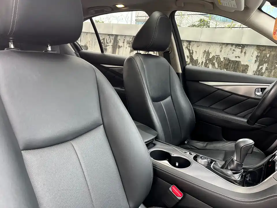 Infiniti Q50L Infiniti Q50L