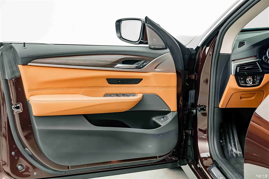 BMW 6 Series GT, 2018 15