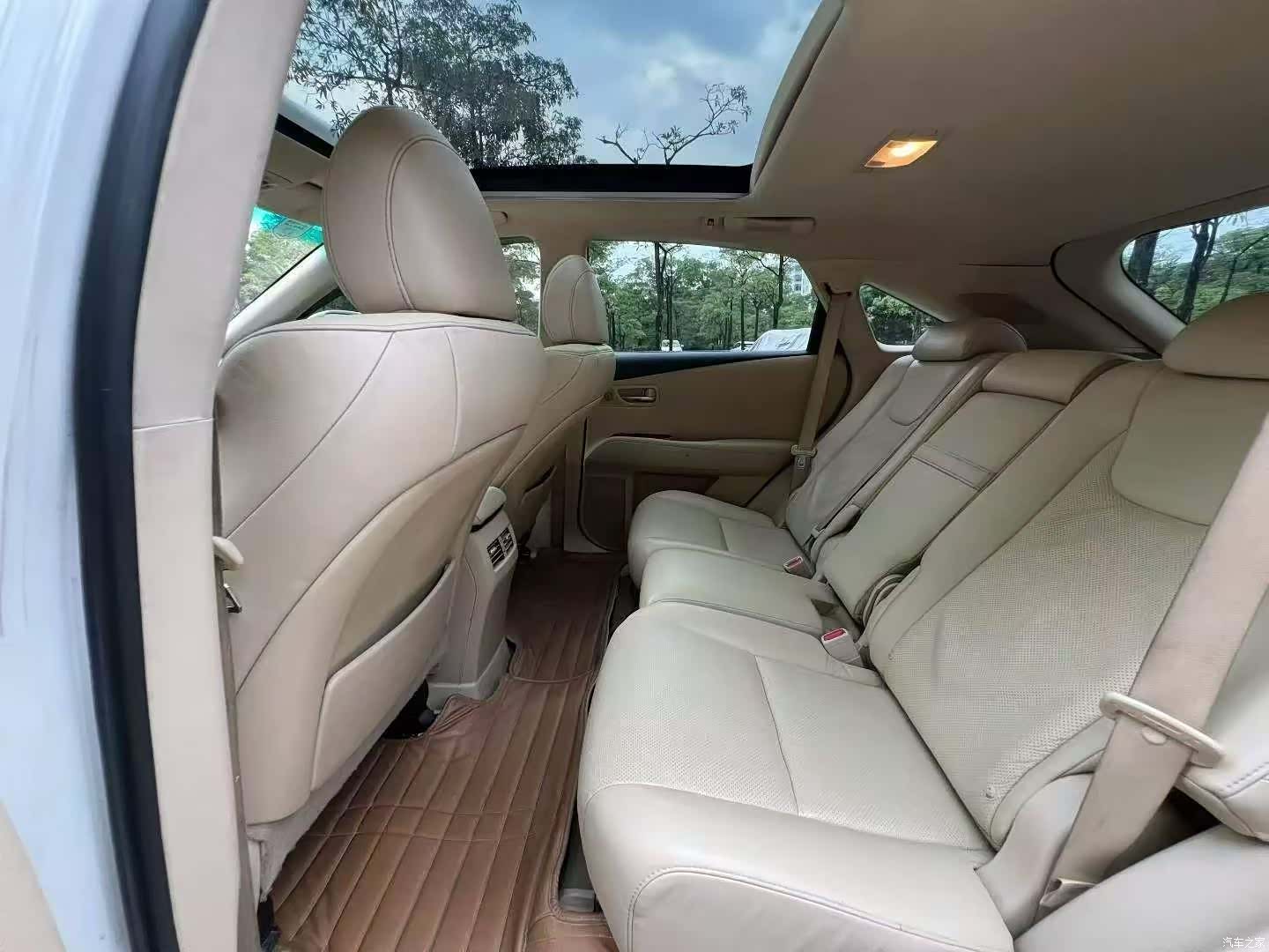 Lexus RX, 2010 8