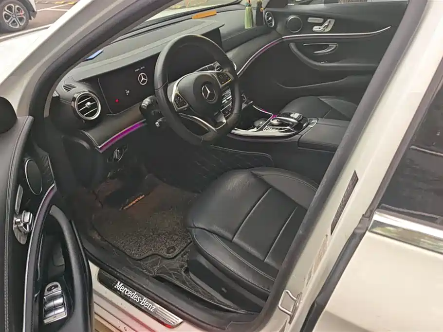 Mercedes-Benz E-class Mercedes-Benz E-class