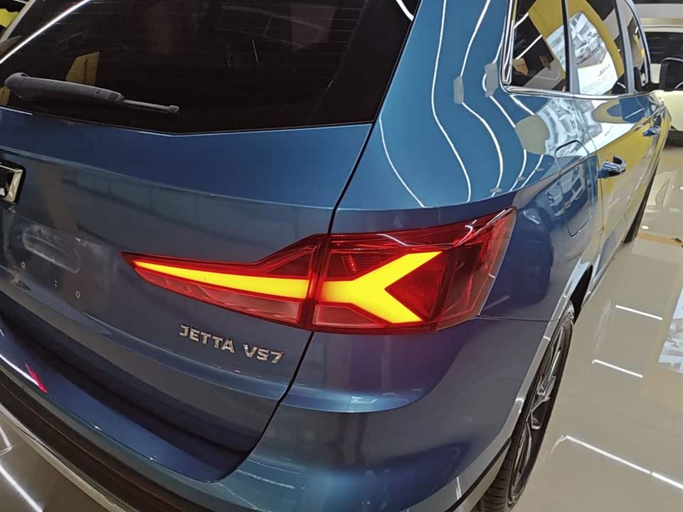 Jetta VS7
