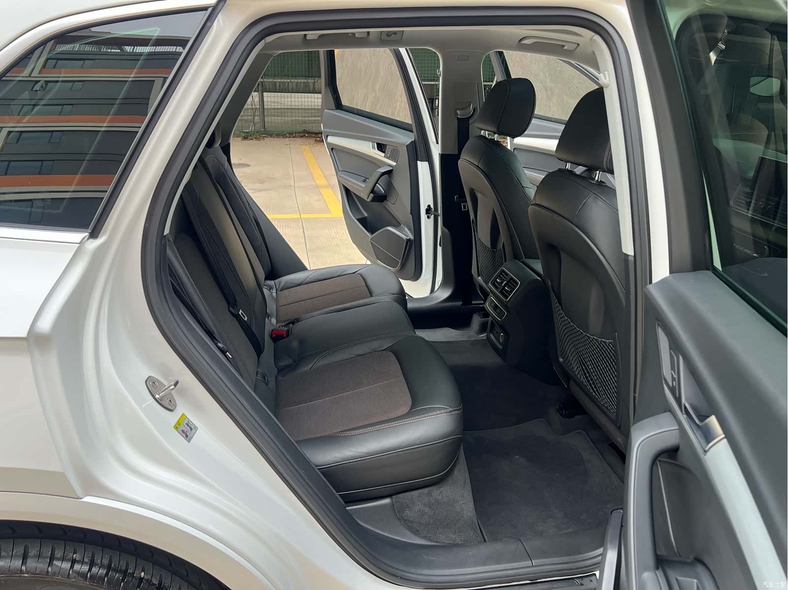 Audi Q5L, 2020 9