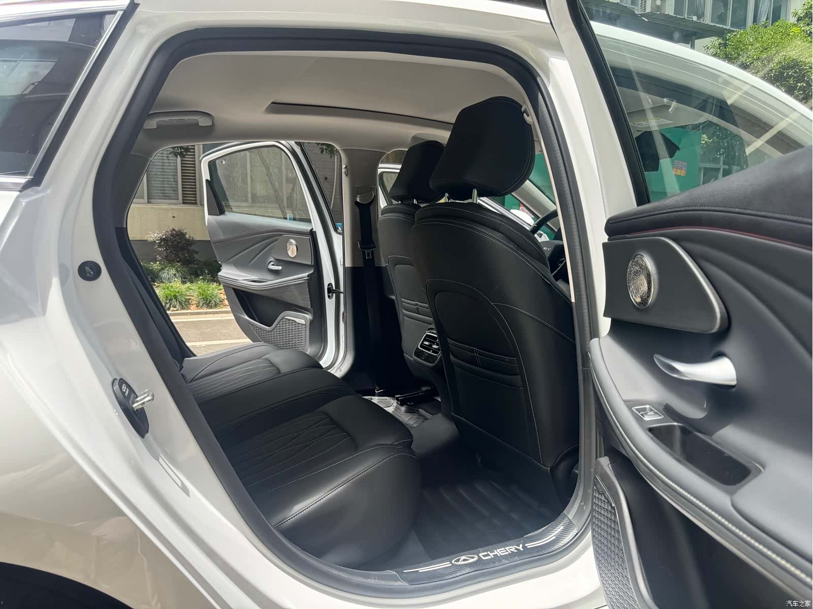 Chery Arrizo 8, 2025 9