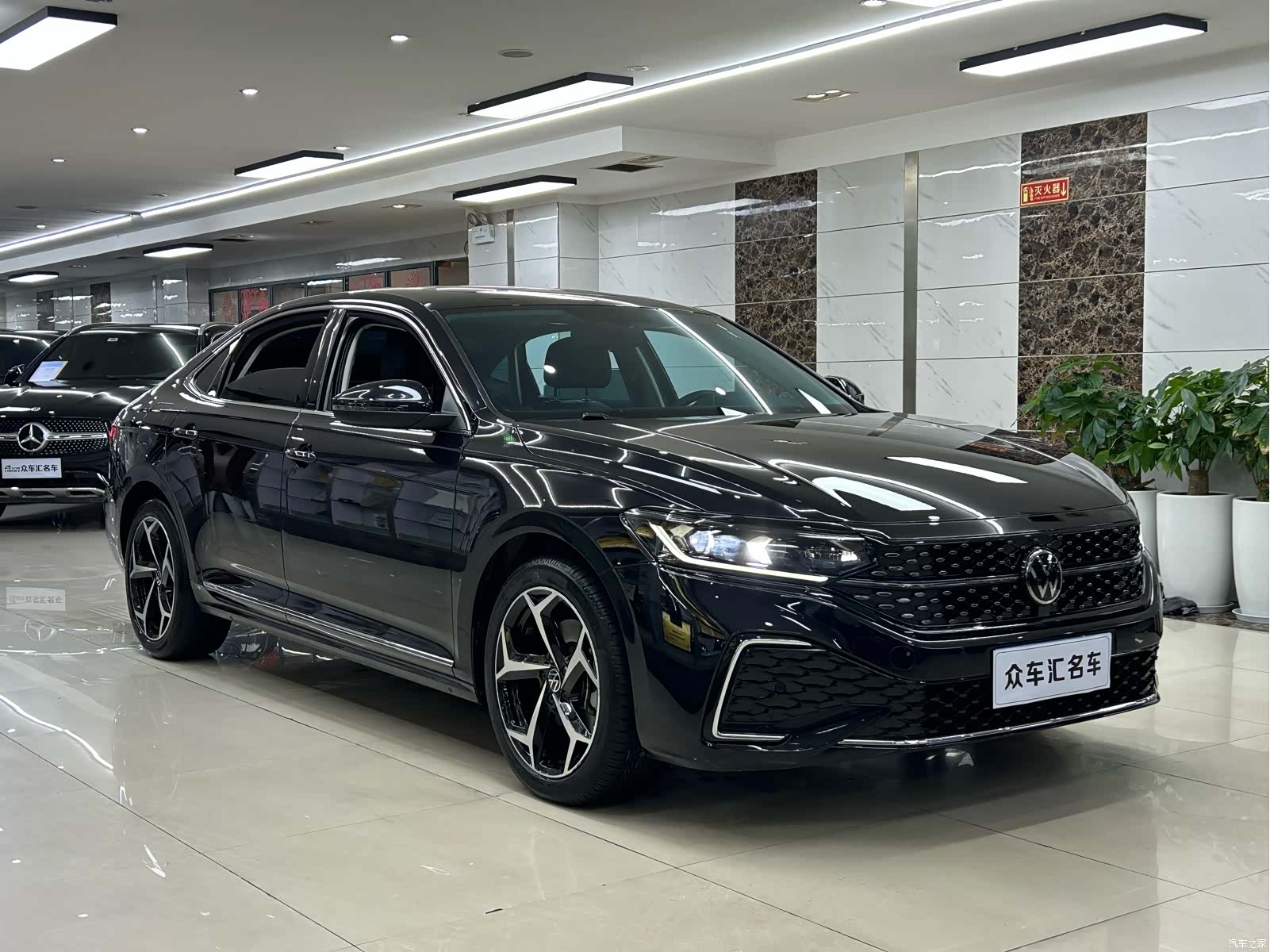 Volkswagen Passat, 2024 3