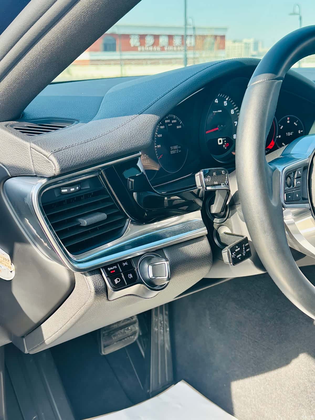 Porsche Panamera, 2018 13