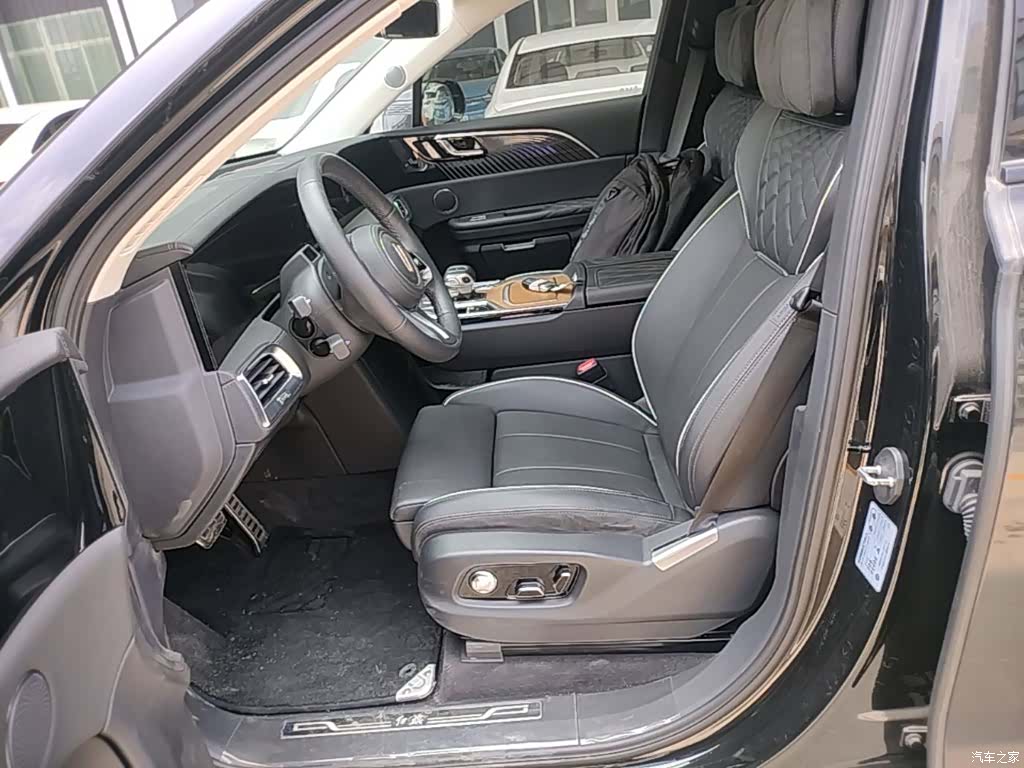 Hongqi E-HS9, 2023 15